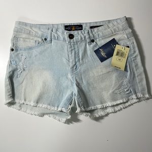 NWT Lucky Brand Girls’ Jean/Denim Shorts size 14 - light wash color